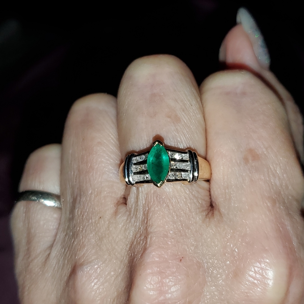 Natural emerald and diamonds